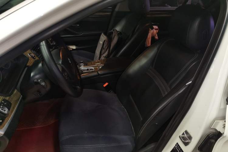 Used BMW 5 Series 2014 525Li Fashion Design Package Left Front Seat