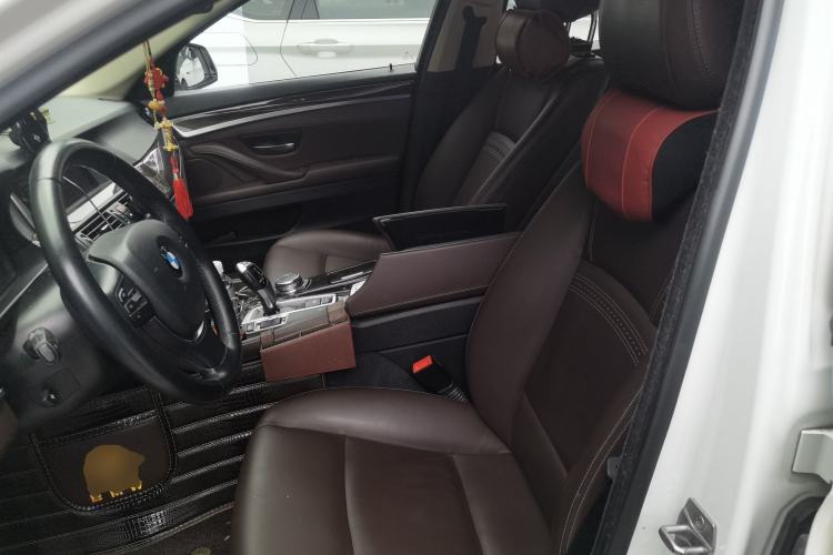 Used BMW 5 Series 2014 525Li Luxury Design Package Left Front Seat