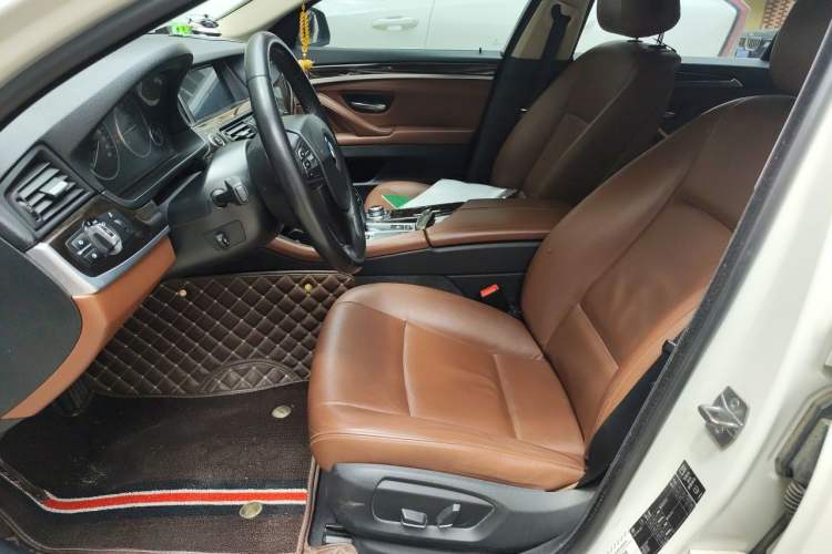Used BMW 5 Series 2014 525Li Leading Model Left Front Seat