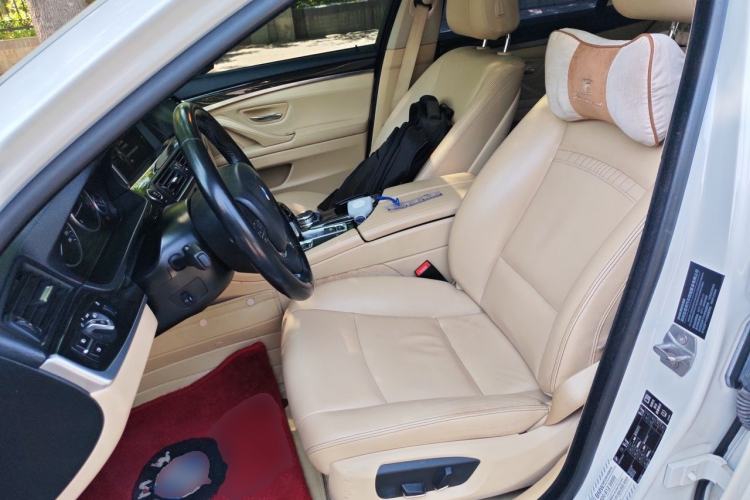 Used BMW 5 Series 2014 525Li Luxury Design Package Left Front Seat