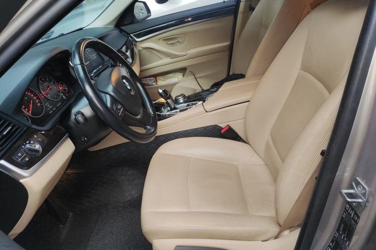 Used BMW 5 Series 2014 528Li xDrive Premium Edition Left Front Seat