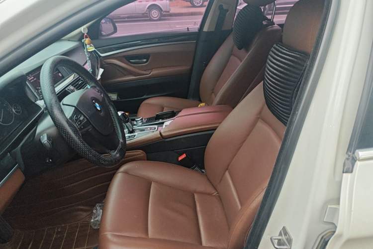 Used BMW 5 Series 2014 520Li Elegant Model Left Front Seat