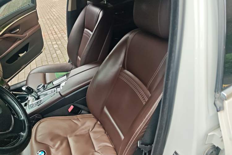 Used BMW 5 Series 2014 525Li Luxury Design Package Left Front Seat