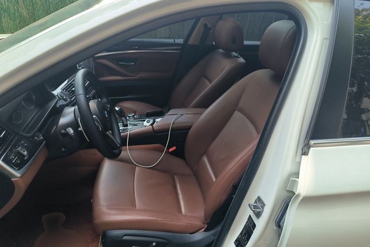 Used BMW 5 Series 2014 520i Elegant Edition Left Front Seat