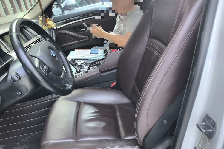 Used BMW 5 Series 2014 525Li Luxury Design Package Left Front Seat