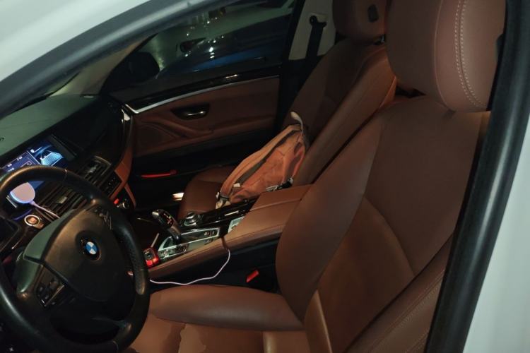 Used BMW 5 Series 2014 525Li Leading Model Left Front Seat