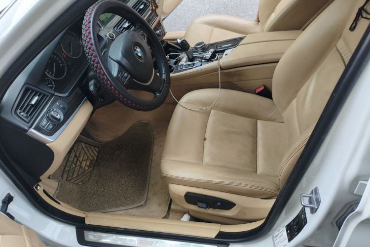 Used BMW 5 Series 2014 525Li Luxury Design Package Left Front Seat