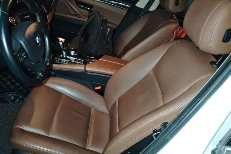 Used BMW 5 Series 2014 528Li Leading Model Left Front Seat