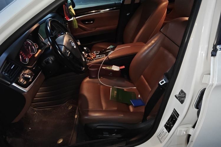 Used BMW 5 Series 2014 525Li Leading Model Left Front Seat