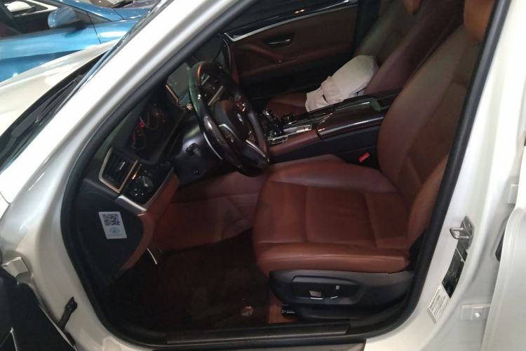 Used BMW 5 Series 2014 520i Elegant Edition Left Front Seat