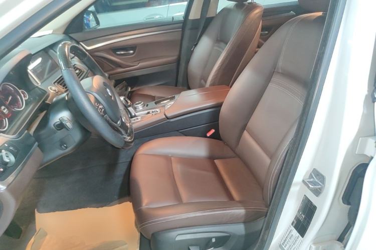 Used BMW 5 Series 2014 525Li Luxury Design Package Left Front Seat
