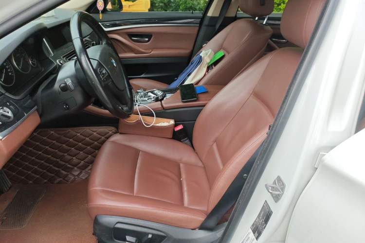 Used BMW 5 Series 2014 520Li Elegant Model Left Front Seat