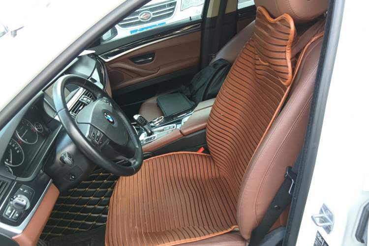 Used BMW 5 Series 2014 520Li Elegant Model Left Front Seat