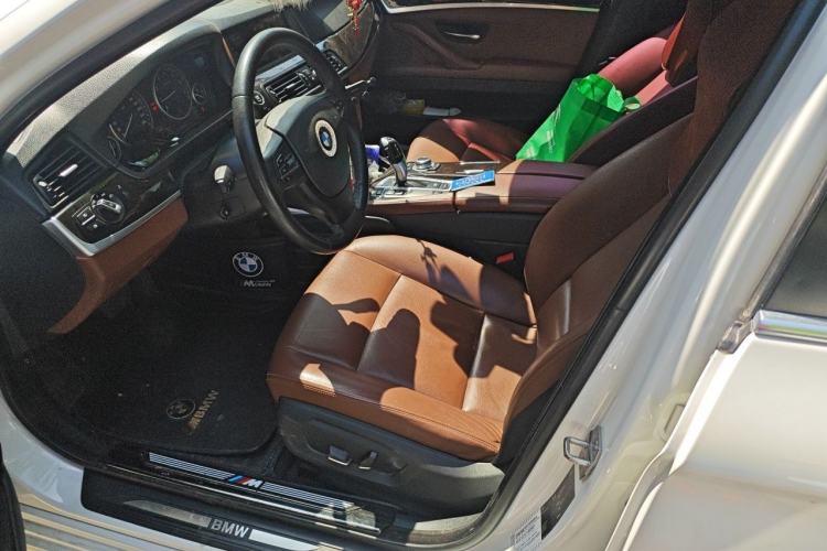 Used BMW 5 Series 2014 525Li Leading Model Left Front Seat