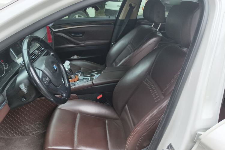 Used BMW 5 Series 2014 525Li Luxury Design Package Left Front Seat
