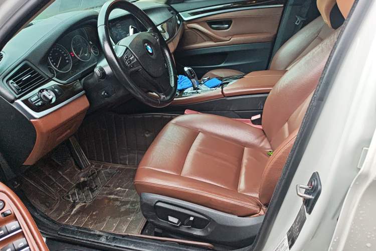 Used BMW 5 Series 2014 525Li Leading Model Left Front Seat