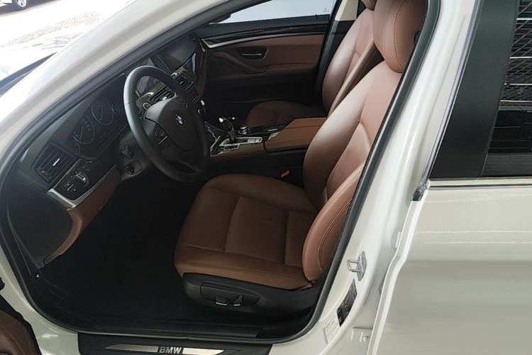 Used BMW 5 Series 2014 525Li Leading Model Left Front Seat