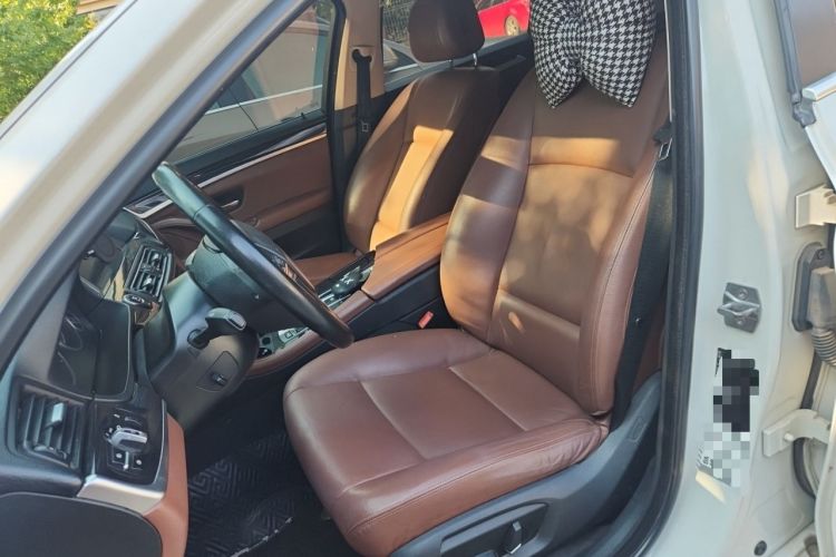 Used BMW 5 Series 2014 520Li Elegant Model Left Front Seat