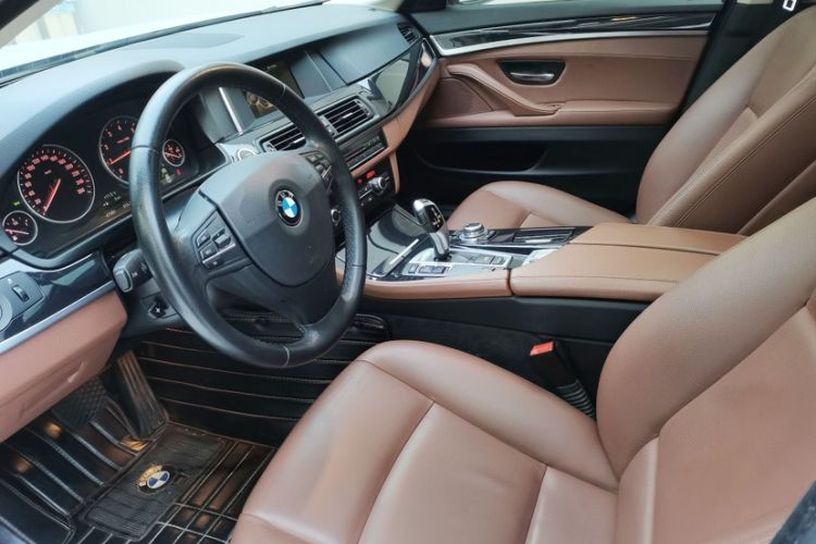 Used BMW 5 Series 2014 520Li Elegant Model Left Front Seat