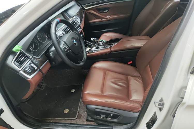 Used BMW 5 Series 2014 525Li Leading Model Left Front Seat
