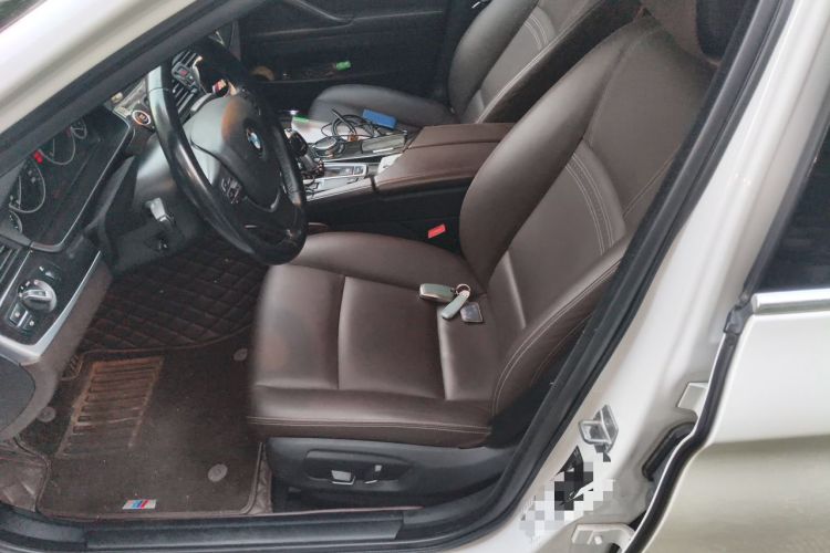 Used BMW 5 Series 2014 525Li Luxury Design Package Left Front Seat