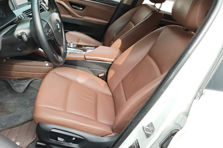 Used BMW 5 Series 2014 525Li Leading Model Left Front Seat