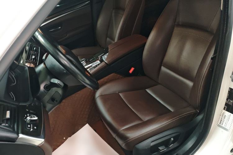 Used BMW 5 Series 2014 525Li Luxury Design Package Left Front Seat