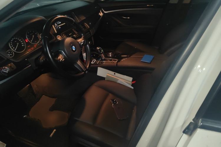 Used BMW 5 Series 2014 520Li Elegant Model Left Front Seat