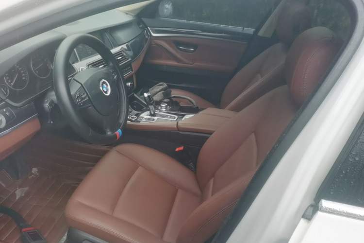 Used BMW 5 Series 2014 520i Elegant Edition Left Front Seat