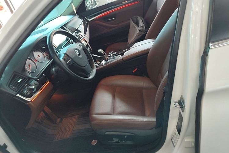 Used BMW 5 Series 2014 525Li Leading Model Left Front Seat