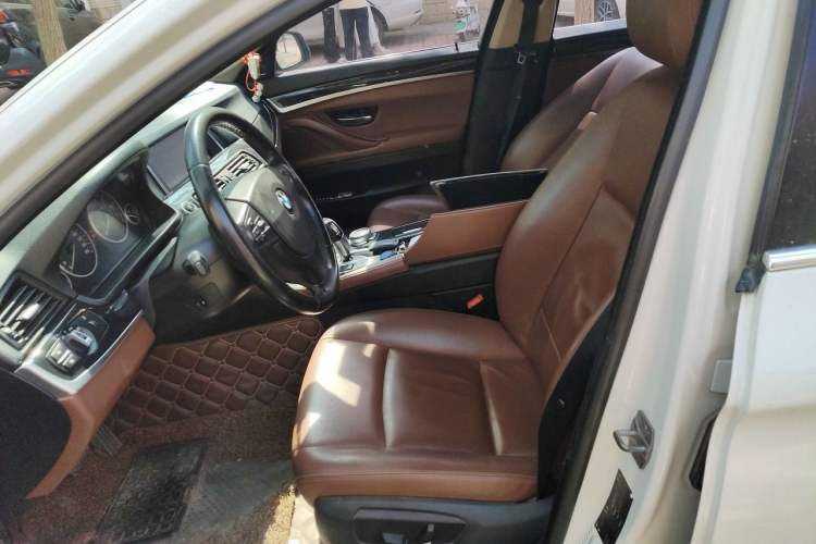 Used BMW 5 Series 2014 520Li Elegant Model Left Front Seat