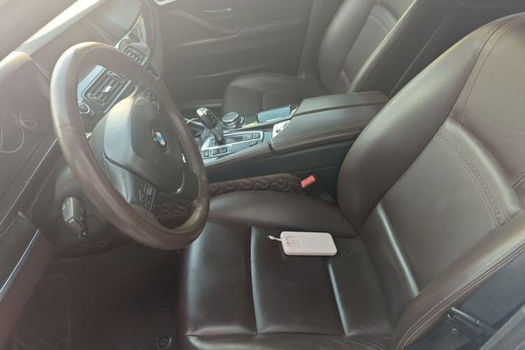 Used BMW 5 Series 2014 525Li Luxury Design Package Left Front Seat