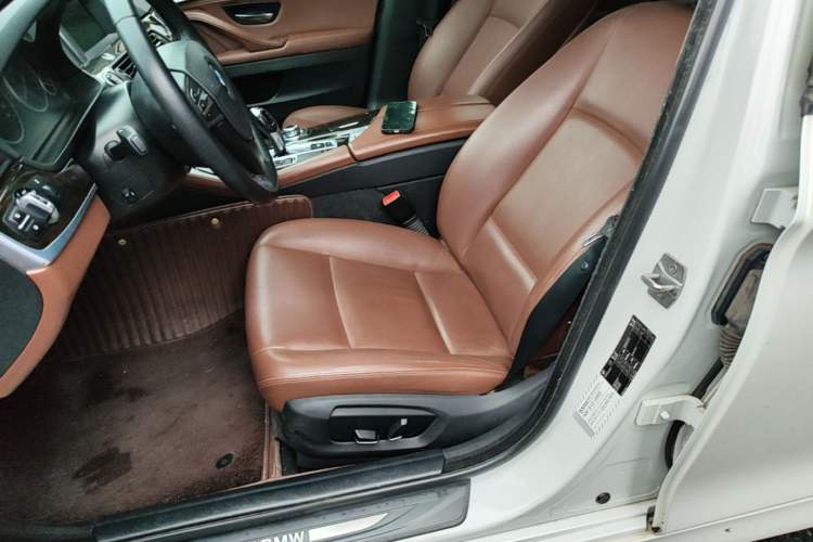 Used BMW 5 Series 2014 525Li Leading Model Left Front Seat