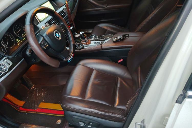 Used BMW 5 Series 2014 525Li Luxury Design Package Left Front Seat