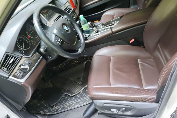 Used BMW 5 Series 2014 525Li Luxury Design Package Left Front Seat
