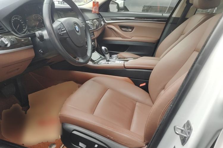 Used BMW 5 Series 2014 525Li Leading Model Left Front Seat