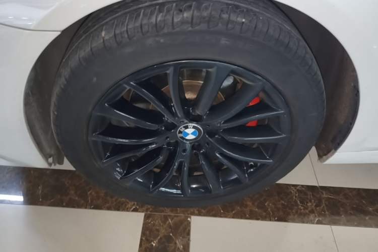Used BMW 5 Series 2014 520i Elegant Edition Left Front Wheel Hub
