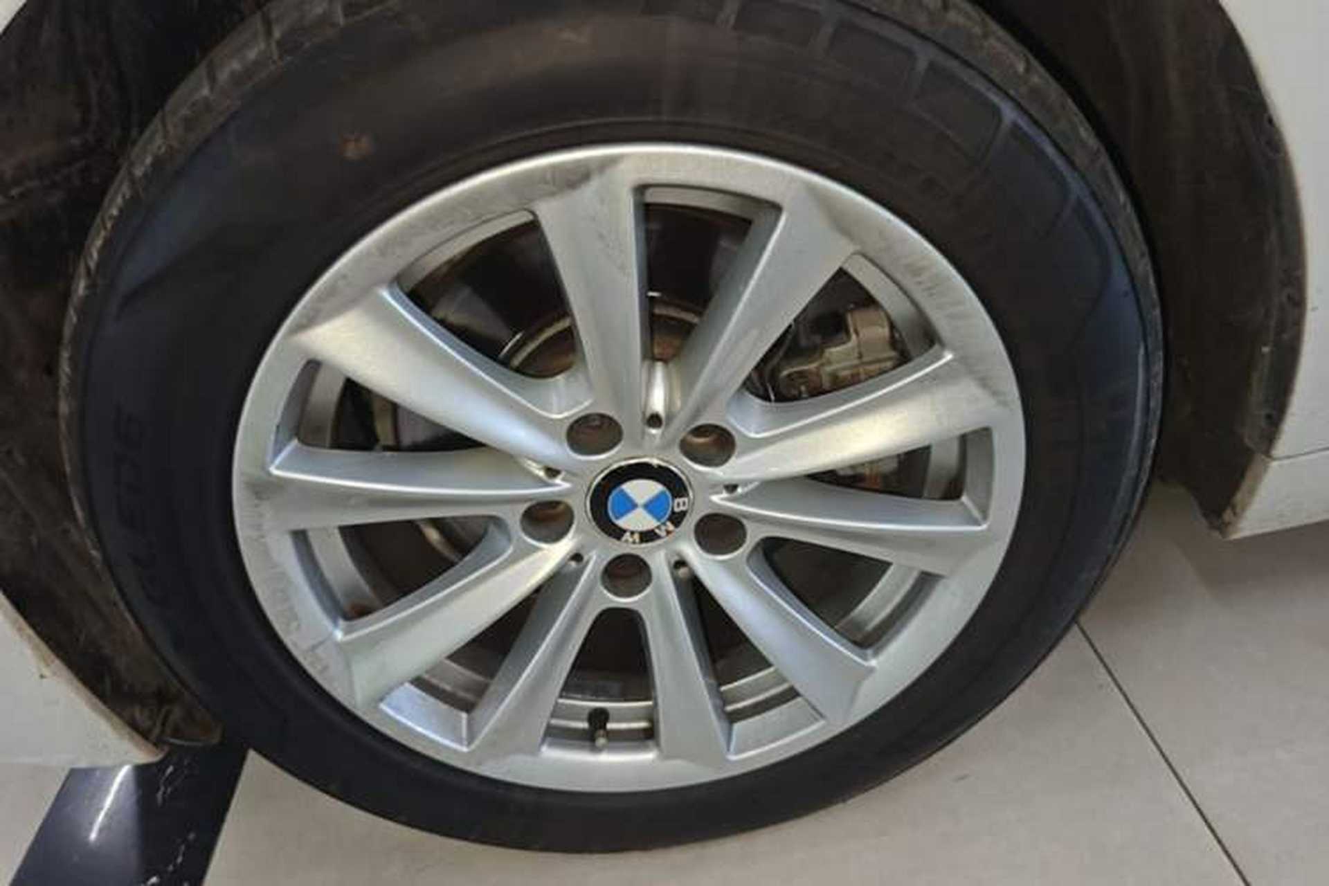 Used BMW 5 Series 2014 520i Elegant Edition Left Front Wheel Hub
