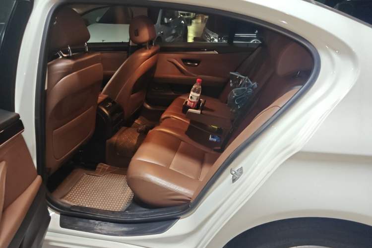 Used BMW 5 Series 2014 520Li Elegant Model Left Rear Seat