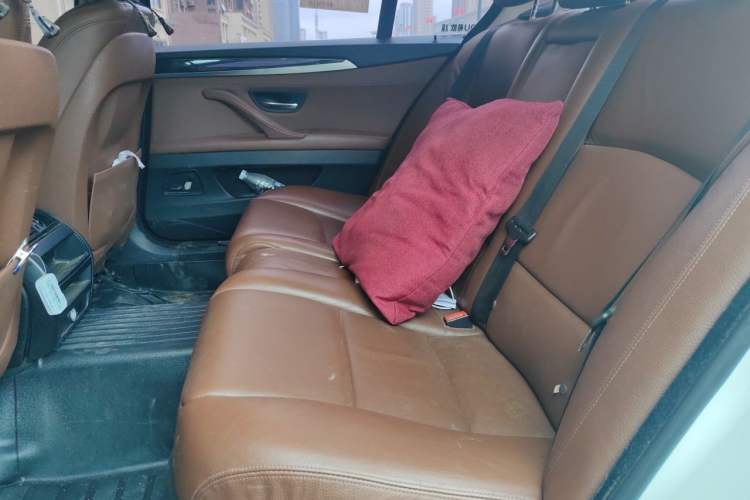 Used BMW 5 Series 2014 520Li Elegant Model Left Rear Seat