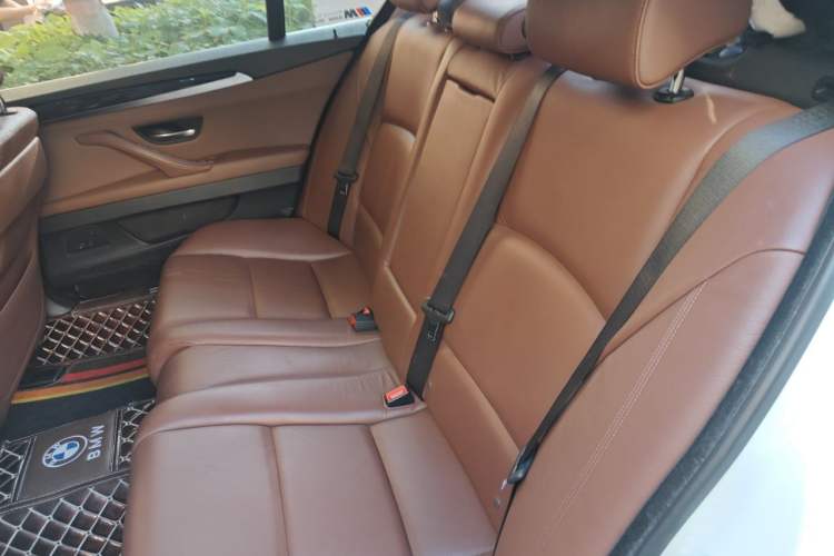 Used BMW 5 Series 2014 520Li Elegant Model Left Rear Seat