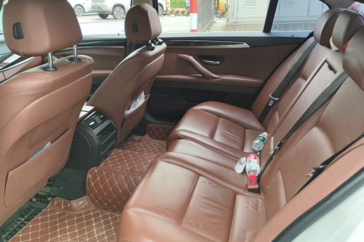 Used BMW 5 Series 2014 525Li Leading Model Left Rear Seat