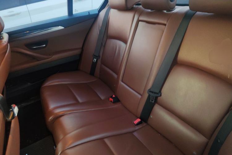 Used BMW 5 Series 2014 525Li Leading Model Left Rear Seat