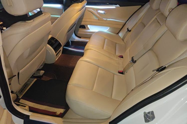 Used BMW 5 Series 2014 525Li Leading Model Left Rear Seat