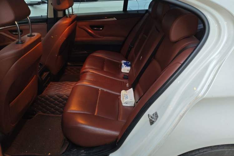 Used BMW 5 Series 2014 520Li Elegant Model Left Rear Seat