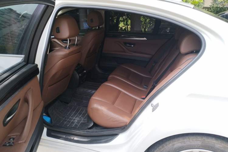 Used BMW 5 Series 2014 535Li Leading Model Left Rear Seat