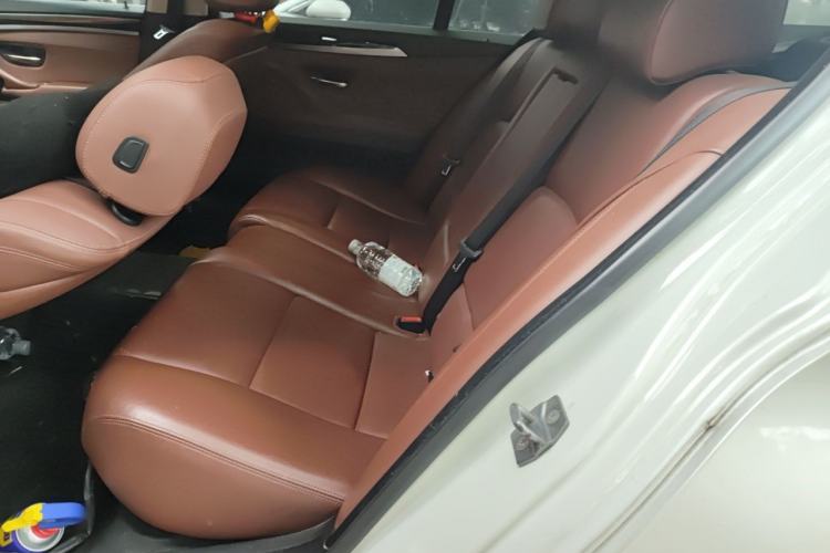 Used BMW 5 Series 2014 525Li Leading Model Left Rear Seat