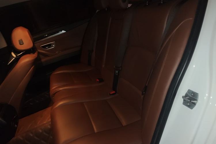 Used BMW 5 Series 2014 525Li Leading Model Left Rear Seat