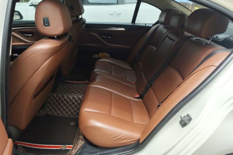 Used BMW 5 Series 2014 525Li Leading Model Left Rear Seat