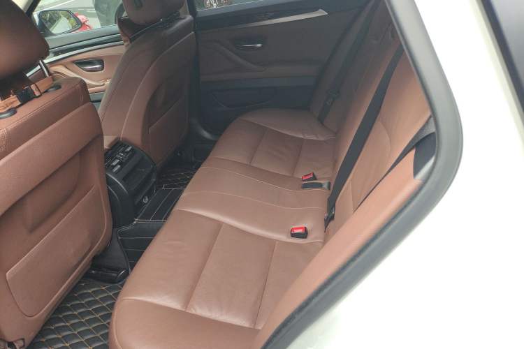 Used BMW 5 Series 2014 520i Touring Edition Left Rear Seat